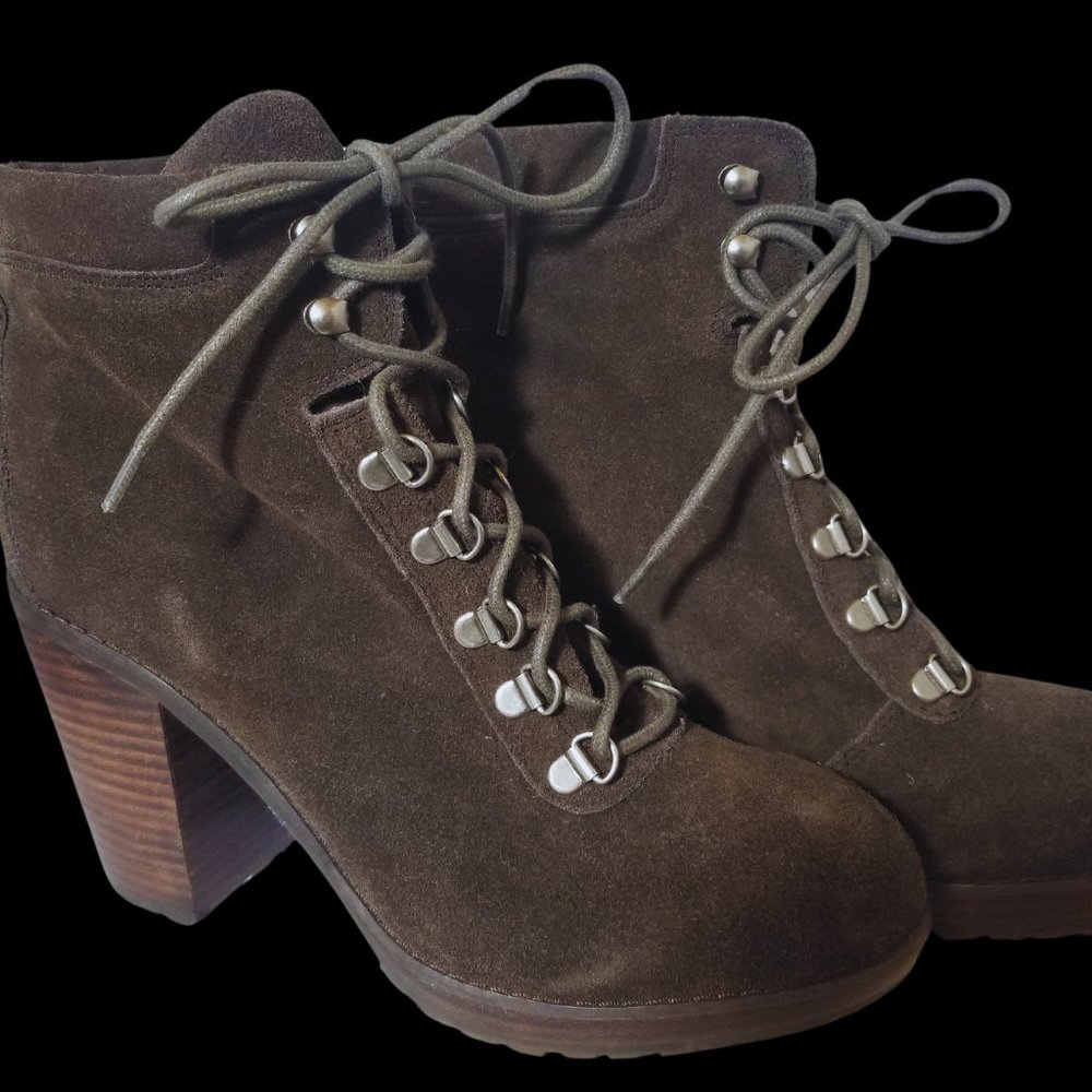 Never Worn! DV by Dolce Vita Women's Prince Boot Brown Suede Boots size 9.5